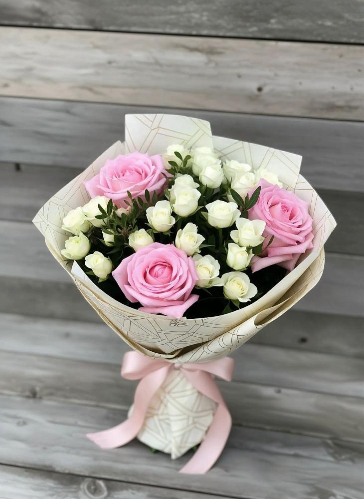 Букет цветов из: Розы в Александроневской