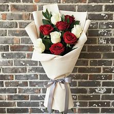 Букет цветов из:  Розы в Александроневской
