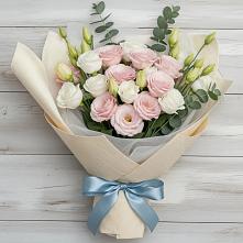 Букет цветов из:  Лизиантусы #REPLACE_PRED# Александроневской