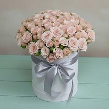 Цветочная композиция из Розы в шляпной коробке #REPLACE_PRED# Александроневской