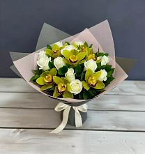 Букет цветов из:  Орхидеи и Розы в Александроневской