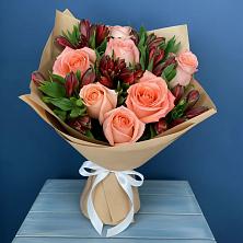 Букет цветов из:  Розы и Альстромерии в Александроневской