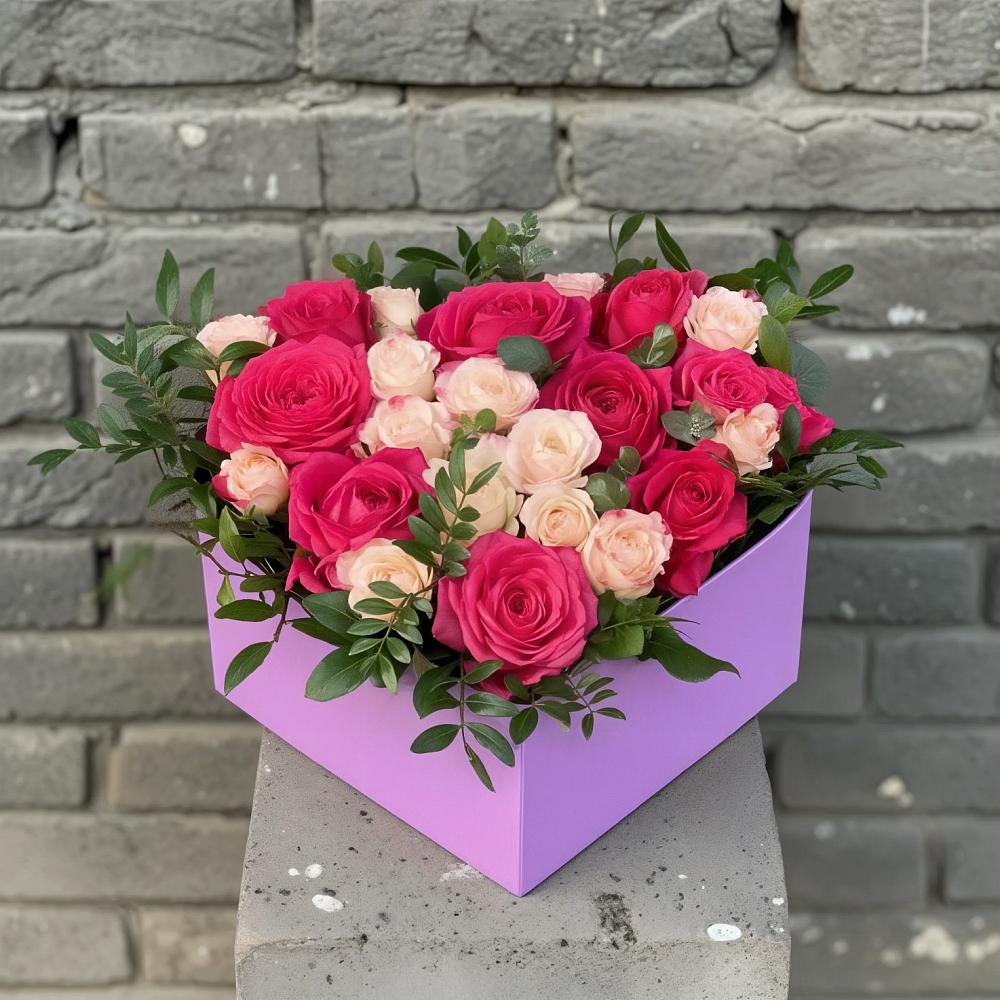 Цветочная композиция из Розы в коробке в Александроневской