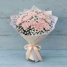 Букет цветов из:  Гвоздики в Александроневской