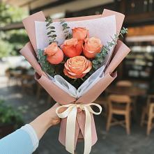 Букет цветов из:  Розы в Александроневской