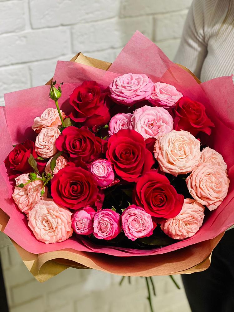 Букет цветов из: Розы в Александроневской