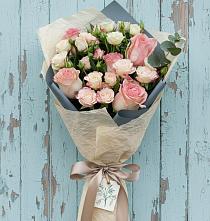 Букет цветов из:  Розы #REPLACE_PRED# Александроневской