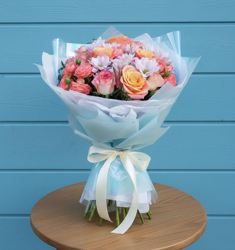 Букет цветов из: Хризантемы и Розы в Александроневской