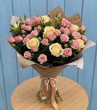 Букет цветов из:  Розы в Александроневской