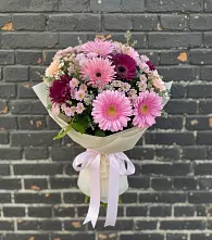 Букет цветов из:  Герберы и Хризантемы в Александроневской