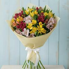 Букет цветов из:  Альстромерии в Александроневской