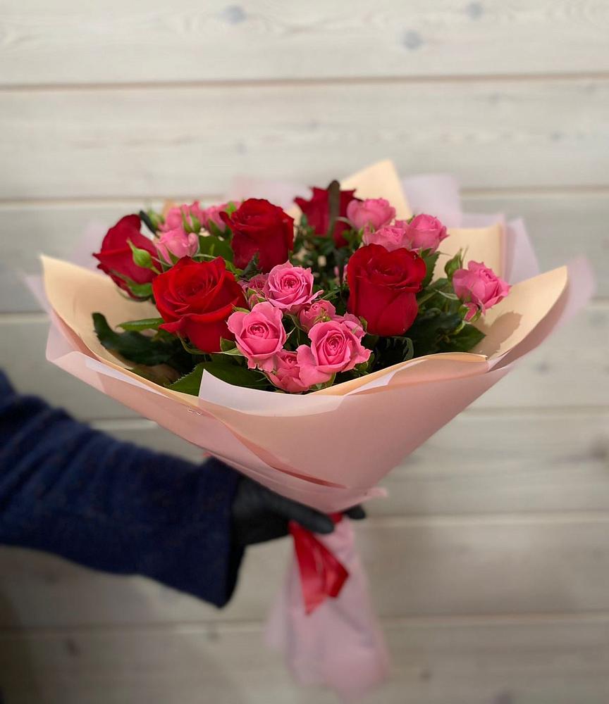 Букет цветов из: Розы в Александроневской