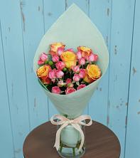 Букет цветов из:  Розы в Александроневской