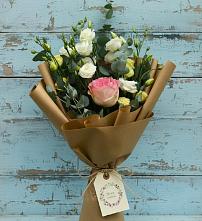 Букет цветов из:  Розы и Лизиантусы #REPLACE_PRED# Александроневской