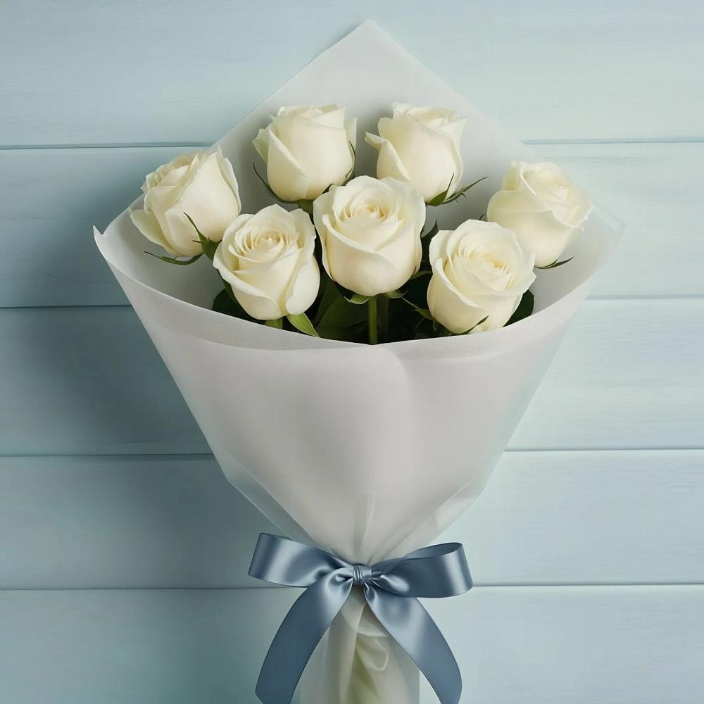 Букет 7 Белых роз Эдлесс Лав в Александроневской